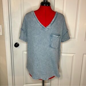 Altar'd State V Neck Short Sleeve Shirt Blue Womens Harlyn Tunic Top Med NWT